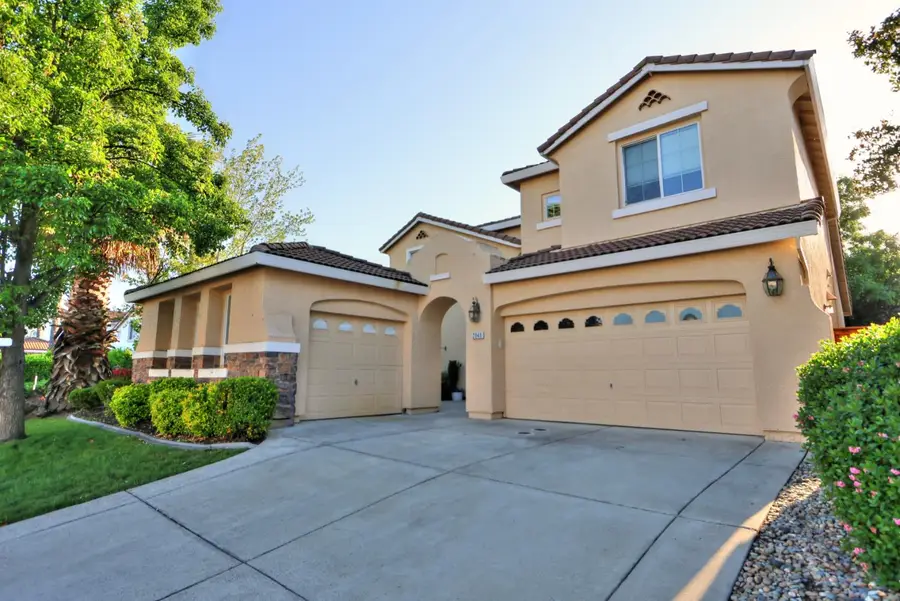 2040 San Esteban Circle, Roseville, CA 95747 - #2