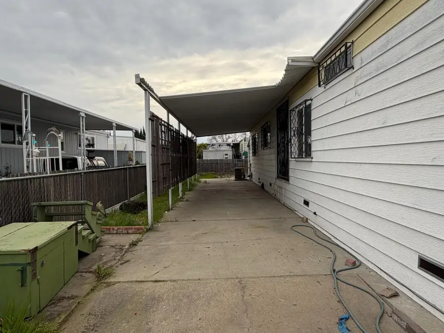 7406 Pardis Lane, Sacramento, CA 95828 - #2