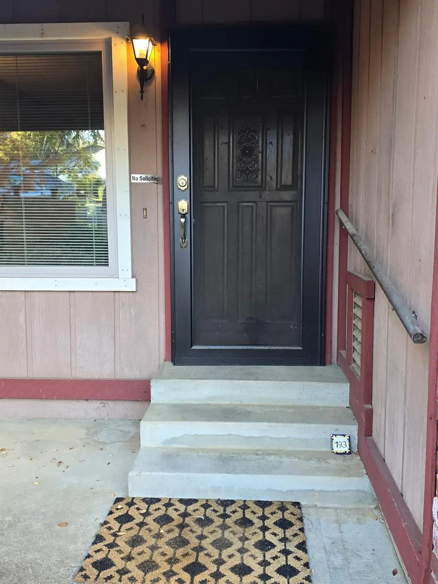 193 E Hillcrest Drive, Auburn, CA 95603 - #3