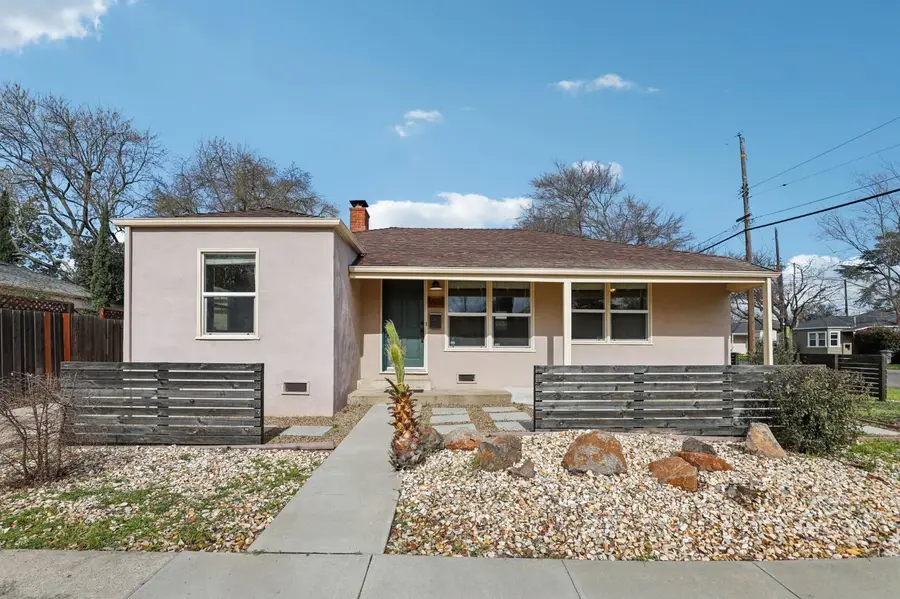 5535 8th Avenue, Sacramento, CA 95820 - #2