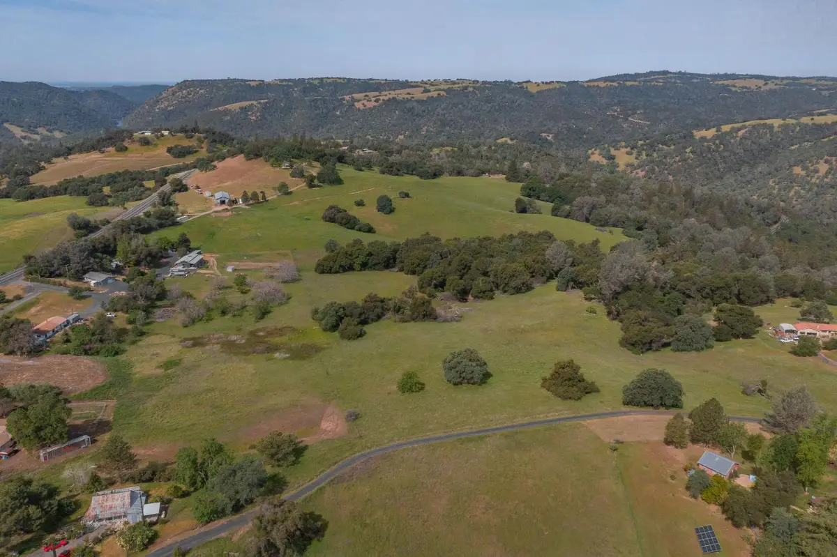 165 Sunshine Lane, Mokelumne Hill, CA 95245 - #1