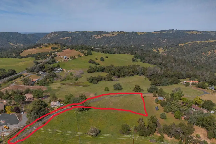 186 Sunshine Lane, Mokelumne Hill, CA 95245 - #2