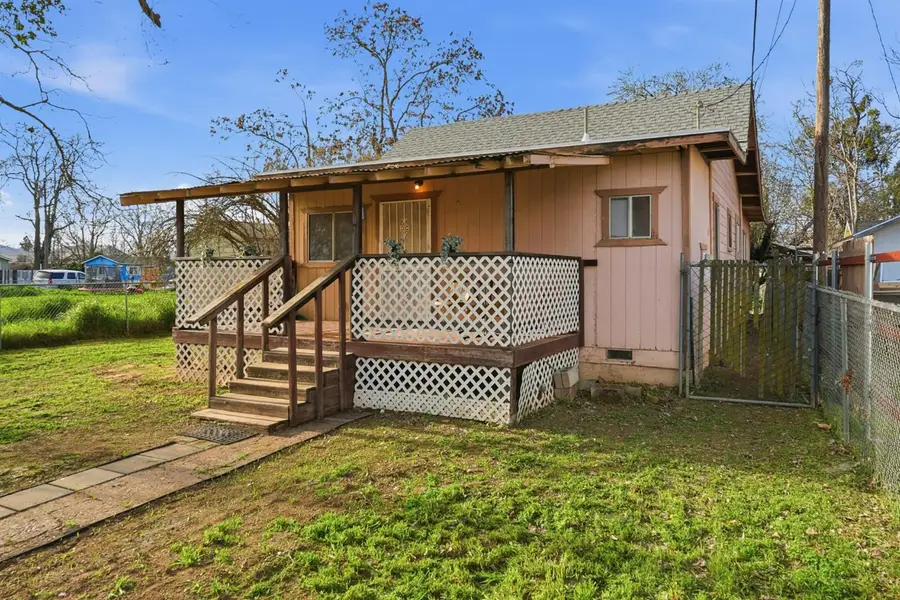 1021 Grand Ave, Olivehurst, CA 95961 - #3