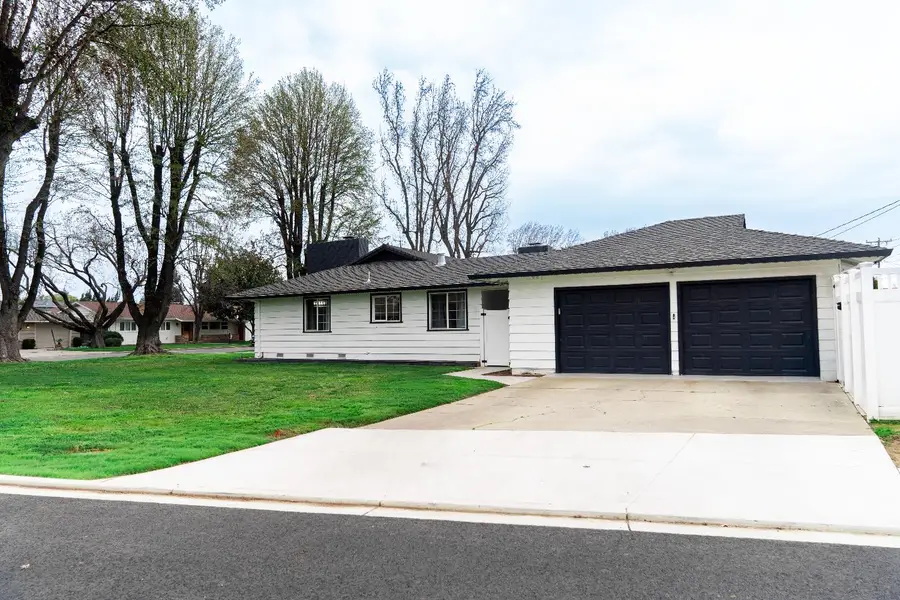 2220 N El Capitan Drive, Turlock, CA 95380 - #3