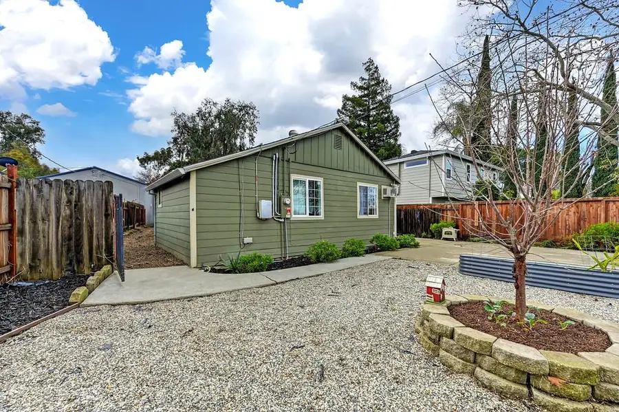 2741 Rice Avenue, West Sacramento, CA 95691 - #2