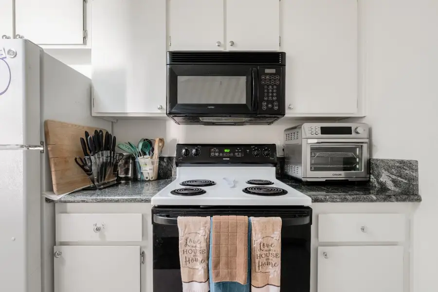 3026 Olive Glen Court, Sacramento, CA 95828 - #3