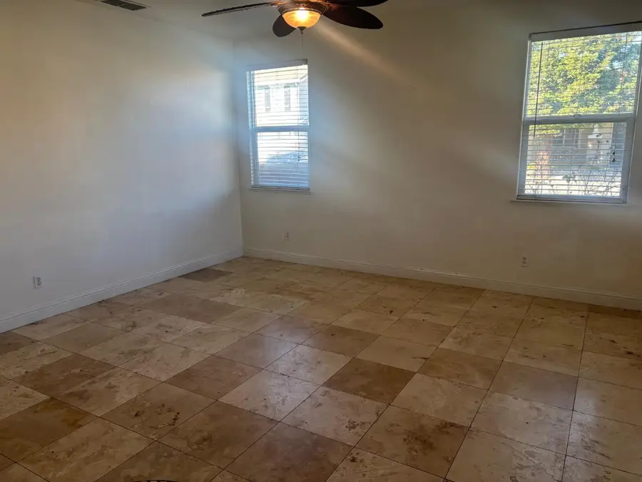 100 Marinette Court, Roseville, CA 95747 - #2