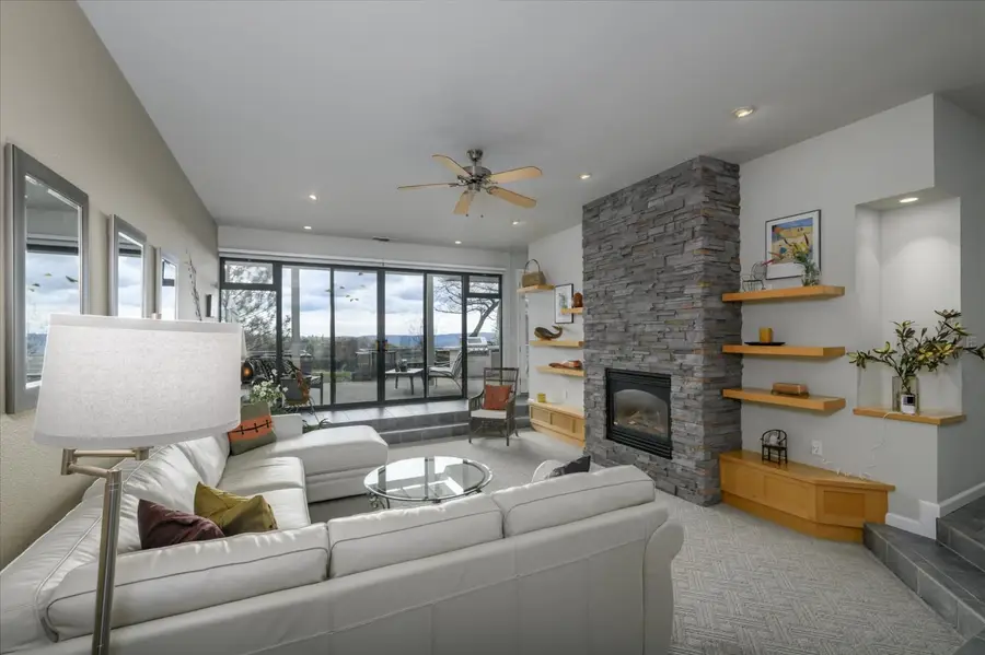 1160 N Circle Drive, Diamond Springs, CA 95619 - #2