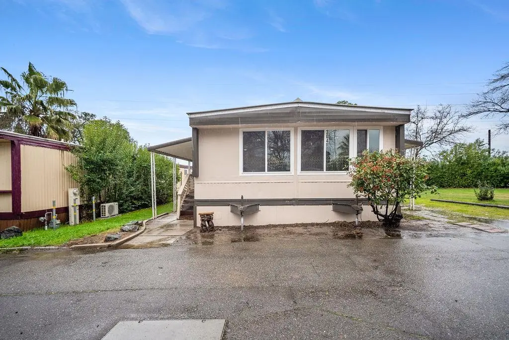 3415 E Oro Dam Boulevard #304, Oroville, CA 95966 - #1