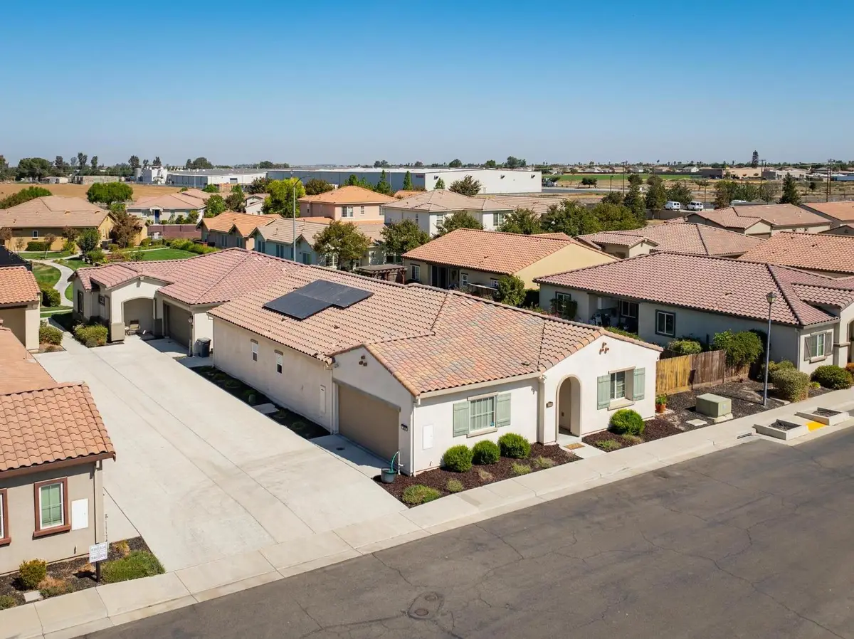 826 Grace Drive, Los Banos, CA 93635 - #1