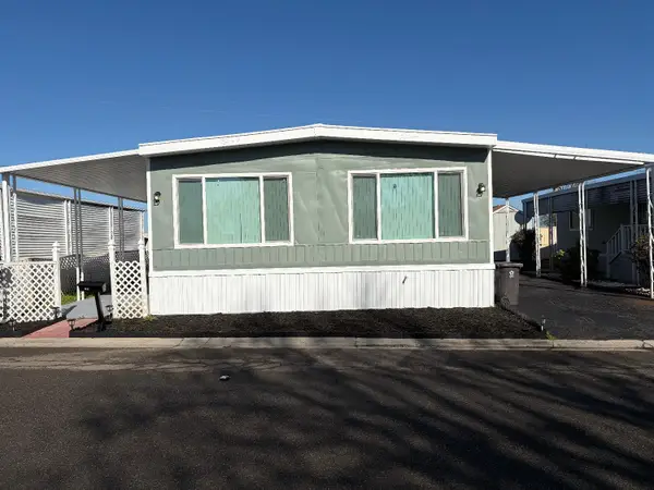 10780 N Highway 99 #13, Stockton, CA 95212