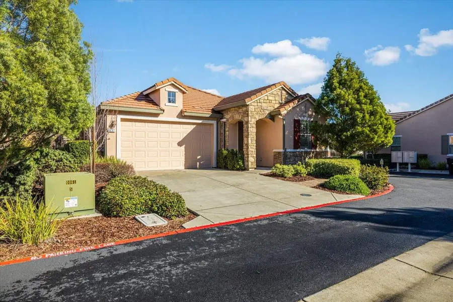 1137 Volonne Drive, Roseville, CA 95747 - #2