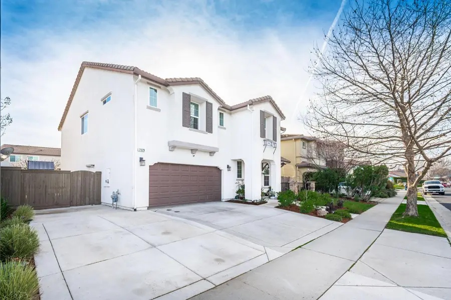 2329 Big Creek Way, Roseville, CA 95747 - #3