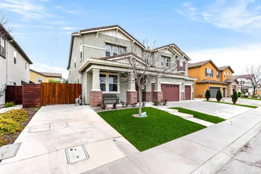 2121 Symphony Avenue, Roseville, CA 95747 - #2