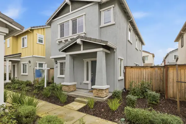 7009 Santa Venetia Place, Roseville, CA 95747