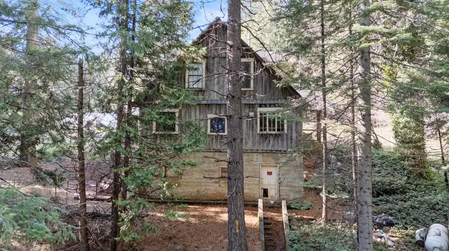 13887 La Porte Road, Strawberry Valley, CA 95981 - #2