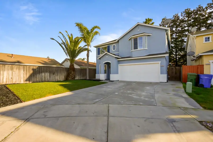 2352 Hidden Springs Court, Turlock, CA 95382 - #3