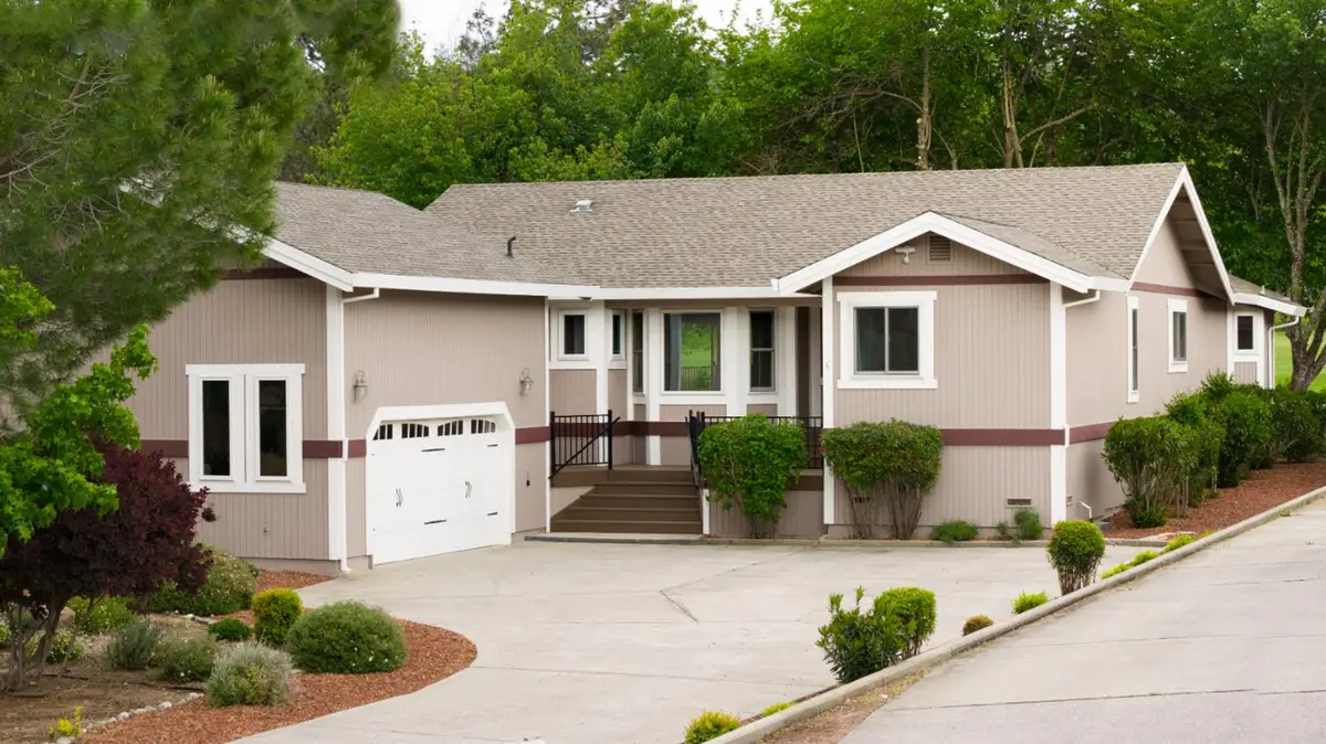 12061 Lake Wildwood Drive, Penn Valley, CA 95946 - #1