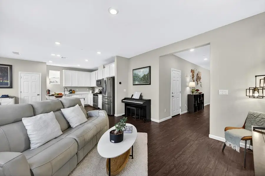 4264 Emerald Gate Lane, Folsom, CA 95630 - #3