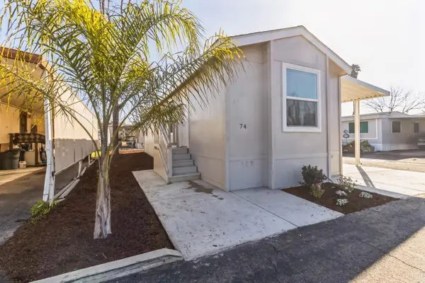 820 S Chinowth St. #74, Visalia, CA 93277