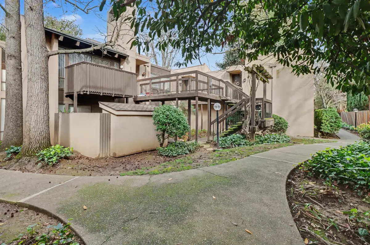 2238 Woodside Lane #13, Sacramento, CA 95825 - #1