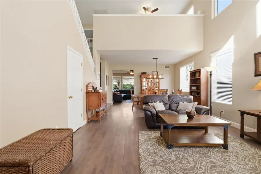 18 Holden Court, Sacramento, CA 95835 - #3