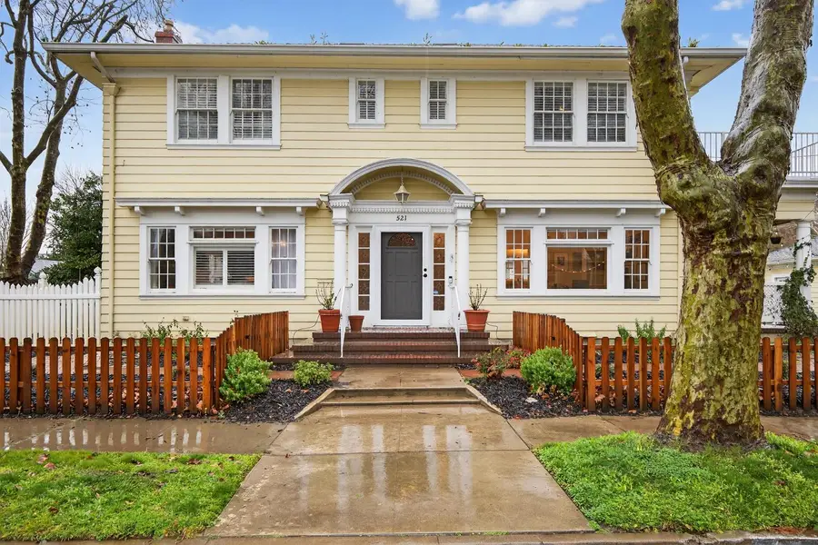 521 W Pine, Lodi, CA 95240 - #3