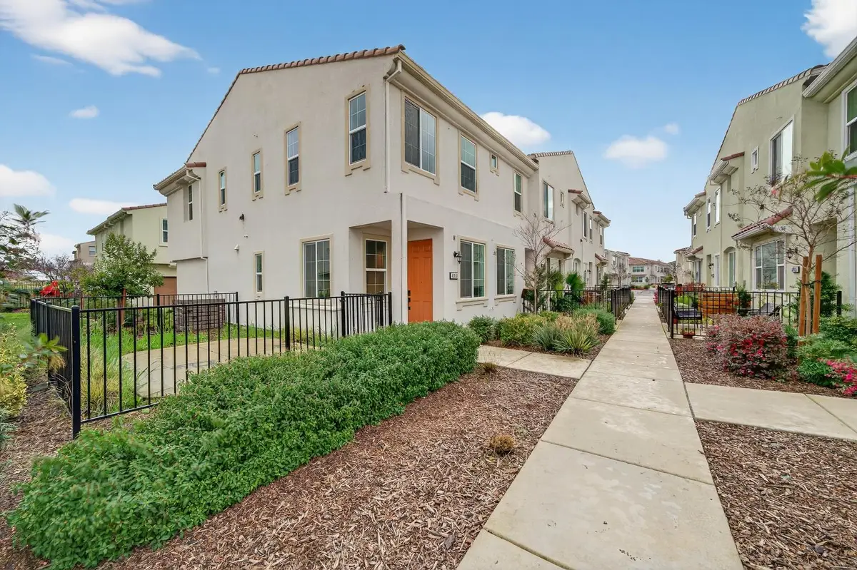 5301 East Commerce Way #43101, Sacramento, CA 95835 - #1