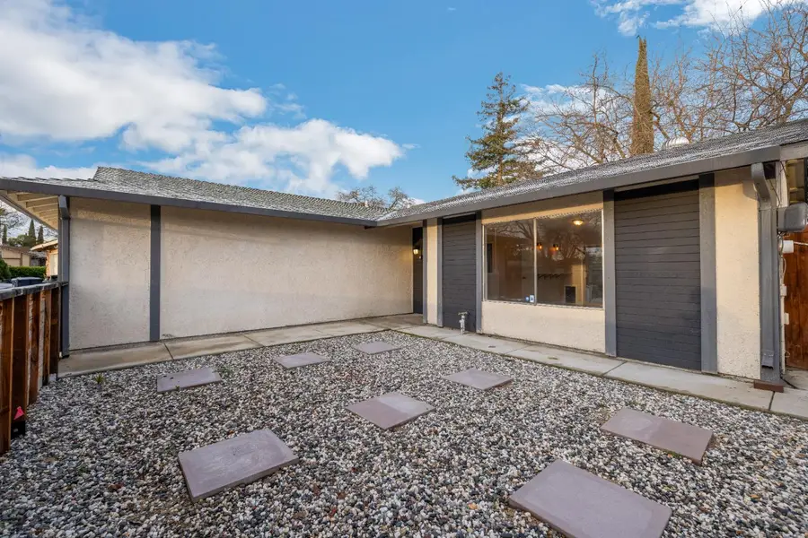 5 Nunes Court, Sacramento, CA 95823 - #3