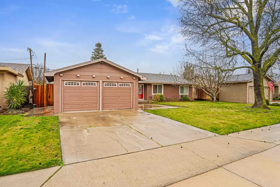 2500 Mira Flores Drive, Turlock, CA 95380 - #2