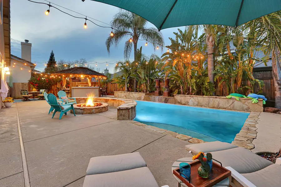 382 Seaton Drive, Folsom, CA 95630 - #3