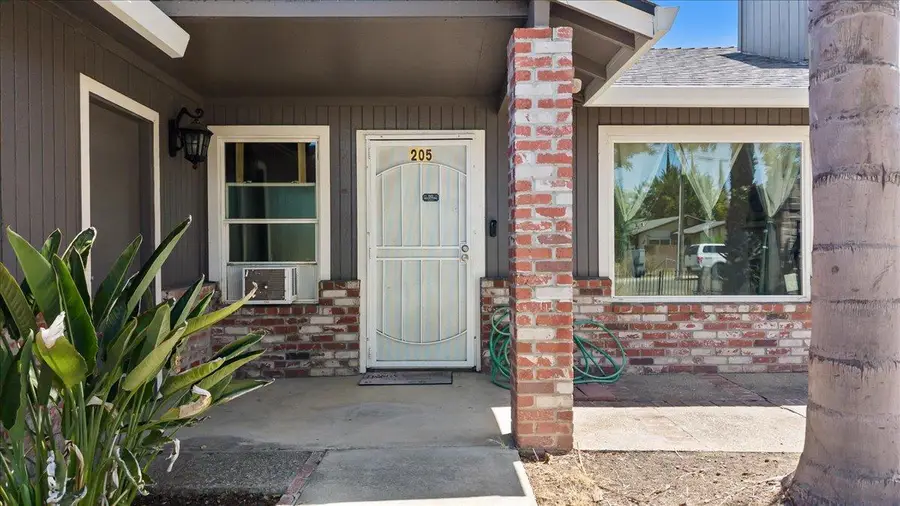 205 Weber Avenue, Patterson, CA 95363 - #3