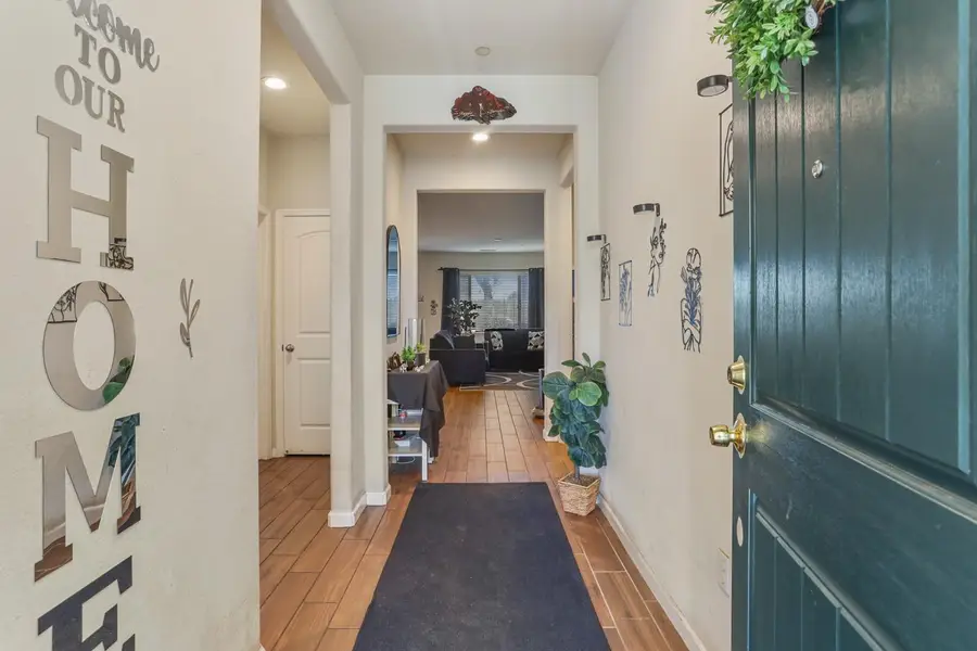 719 Beeler St, Stockton, CA 95204 - #2