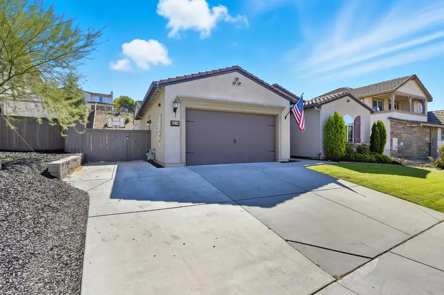 2518 Wycliffe Way, El Dorado Hills, CA 95762 - #3