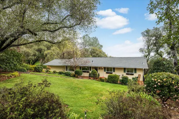 5181 Westridge Circle, Auburn, CA 95602