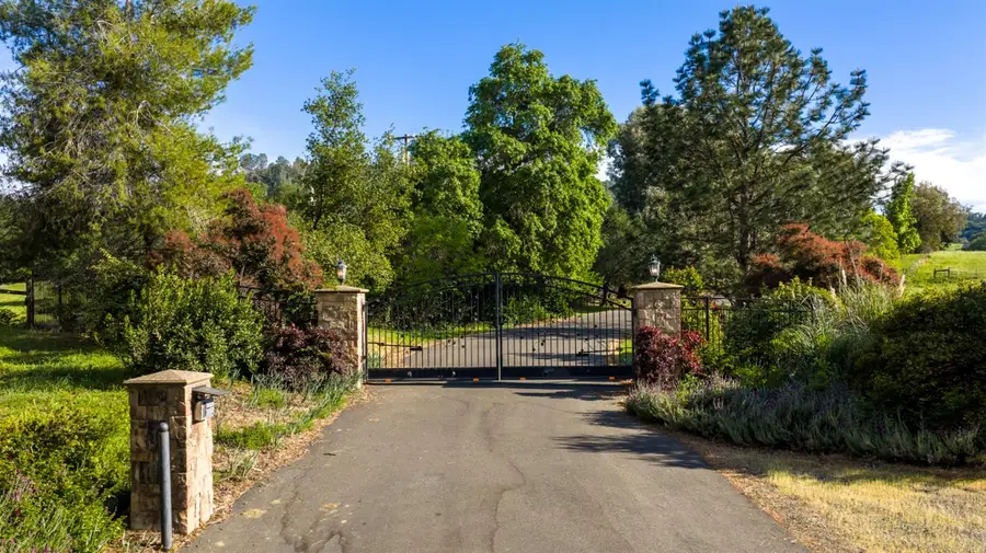 265 Grapevine Ravine Lane, Newcastle, CA 95658 - #2
