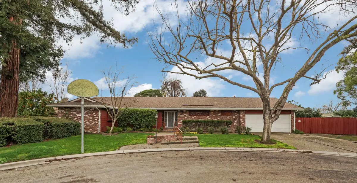 2754 Country Club Court, Stockton, CA 95204 - #1