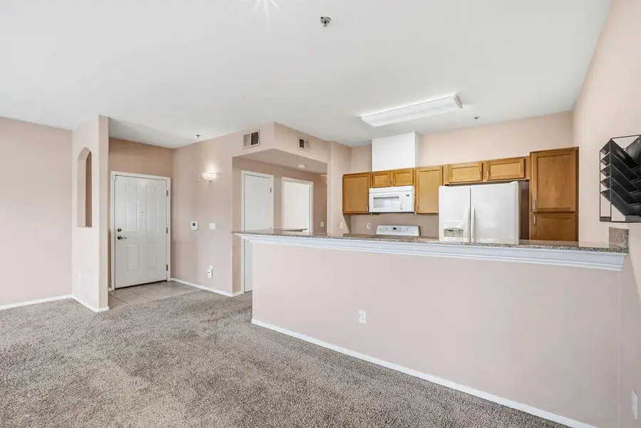 4200 E Commerce Way #1922, Sacramento, CA 95834 - #3