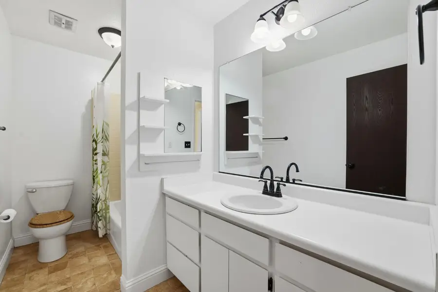 2950 Marconi Avenue #206, Sacramento, CA 95821 - #3