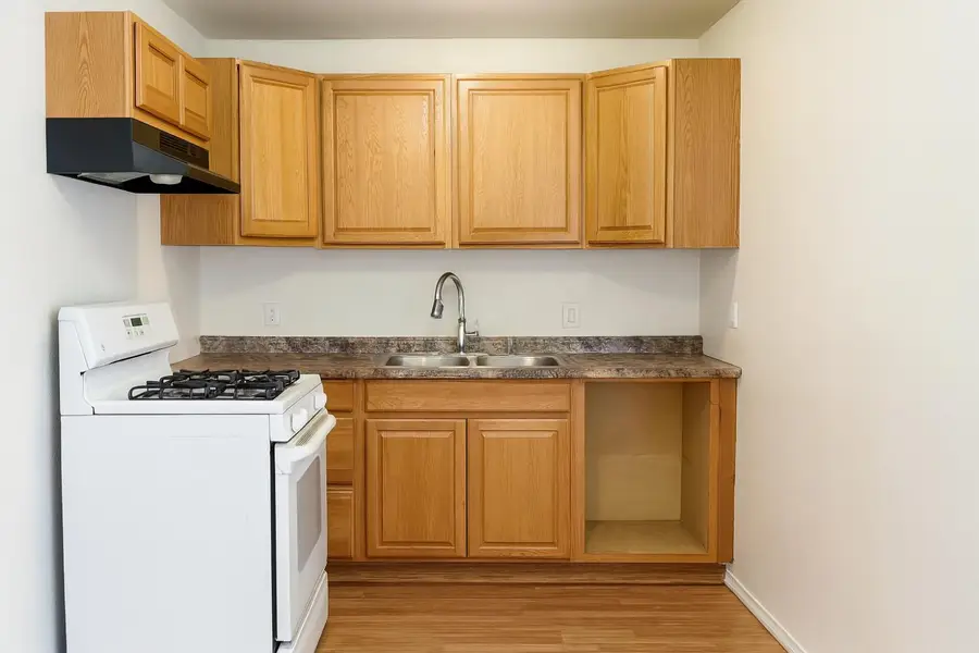 727 S Sinclair Avenue, Stockton, CA 95215 - #3