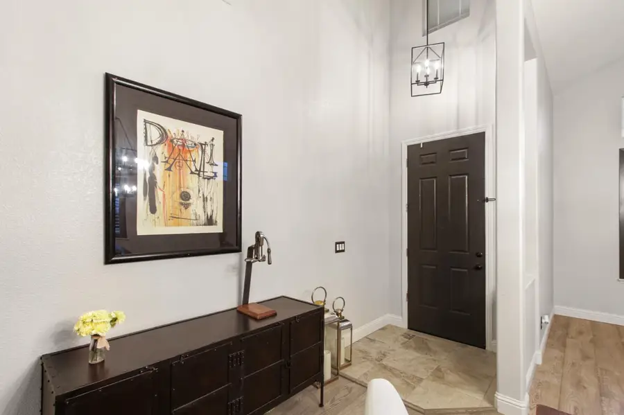 3460 River Shoal Avenue, Sacramento, CA 95833 - #3