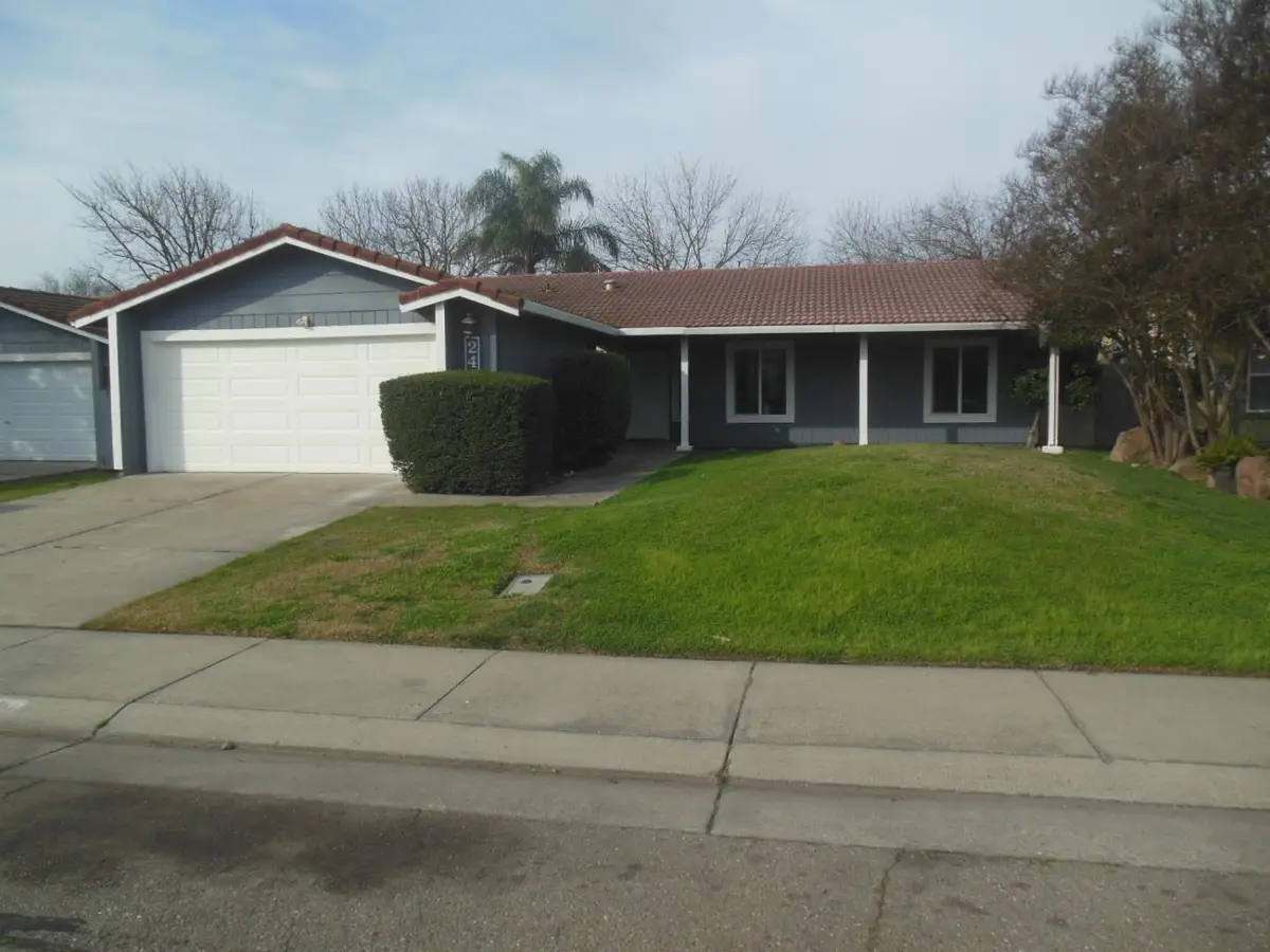 2446 Golden Bear Circle, Stockton, CA 95209 - #1