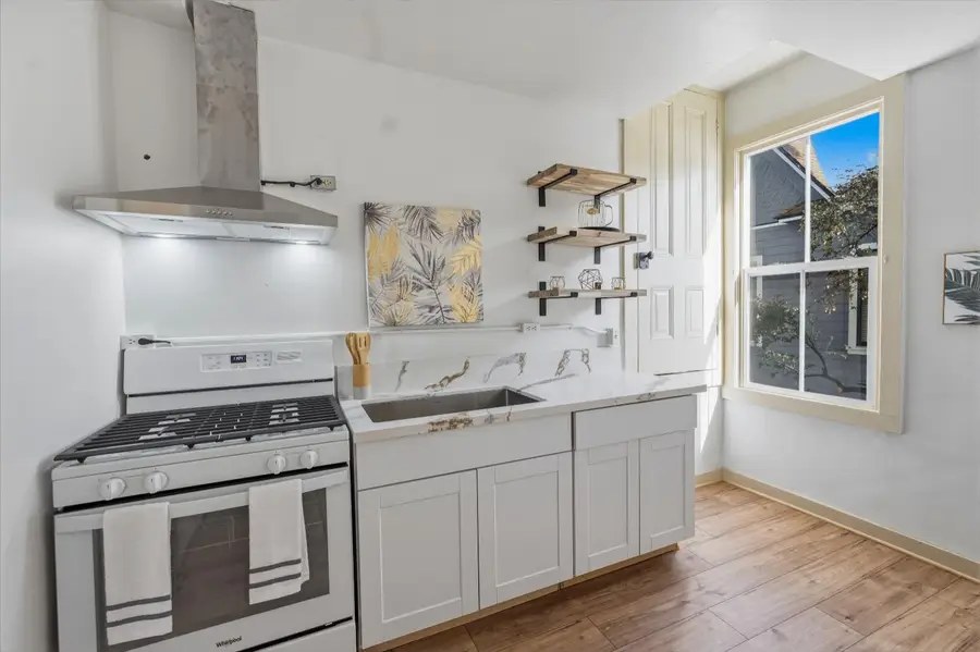 411 Colfax Avenue, Grass Valley, CA 95945 - #3