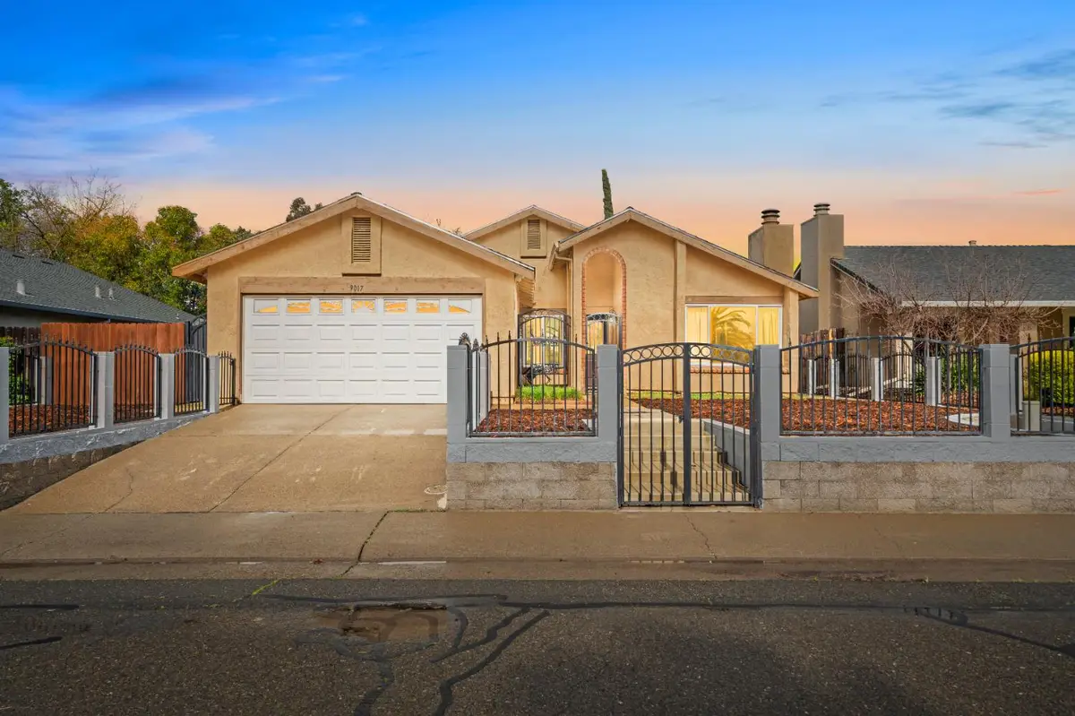 9017 Prairie Trail Way, Sacramento, CA 95826 - #1
