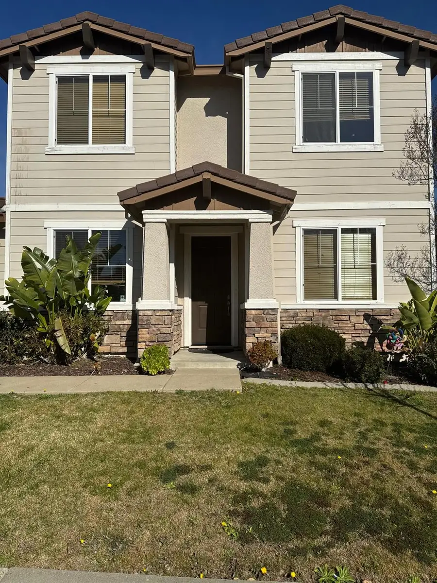 1054 Ledgestone Drive, Folsom, CA 95630 - #2