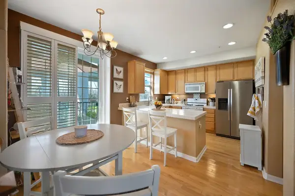 6550 Hearthstone Circle, Rocklin, CA 95677