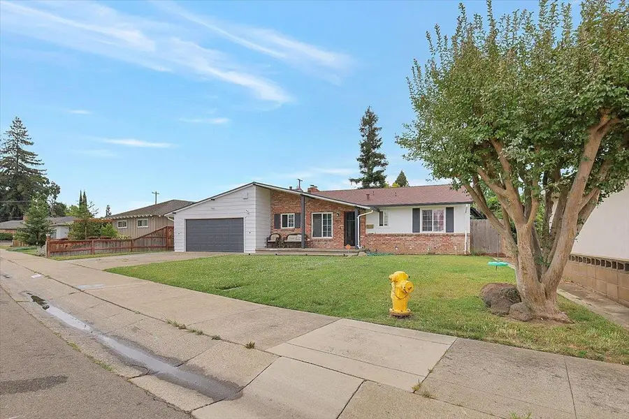 738 Costa Drive, Lodi, CA 95240 - #3
