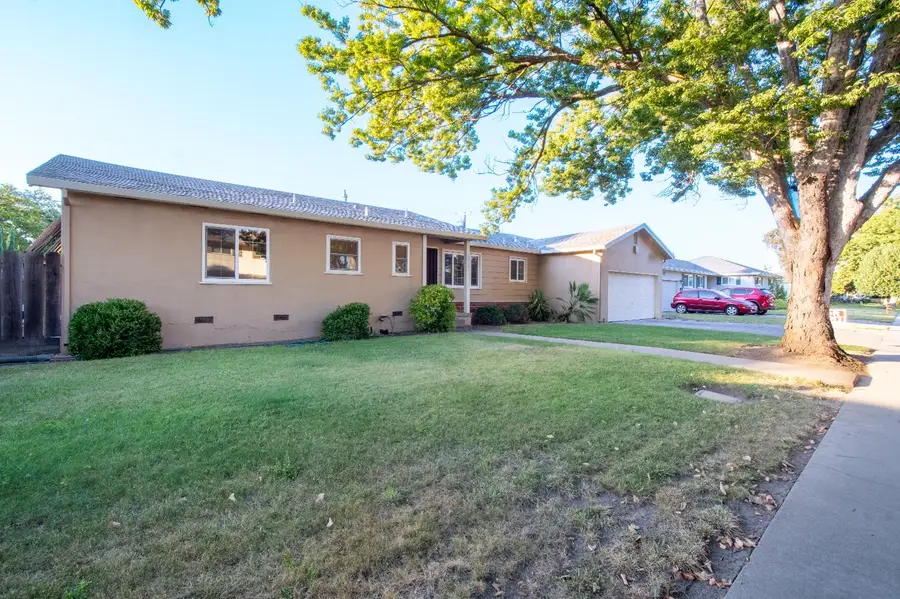 1217 Churchill, Stockton, CA 95207 - #3