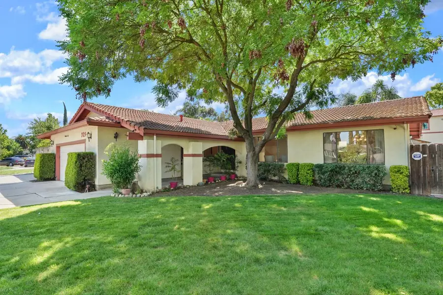 925 Constitution Way, Tracy, CA 95376 - #2