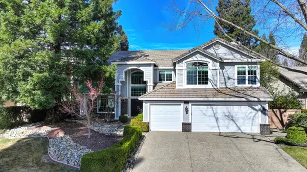 11871 Silver Cliff Way, Gold River, CA 95670